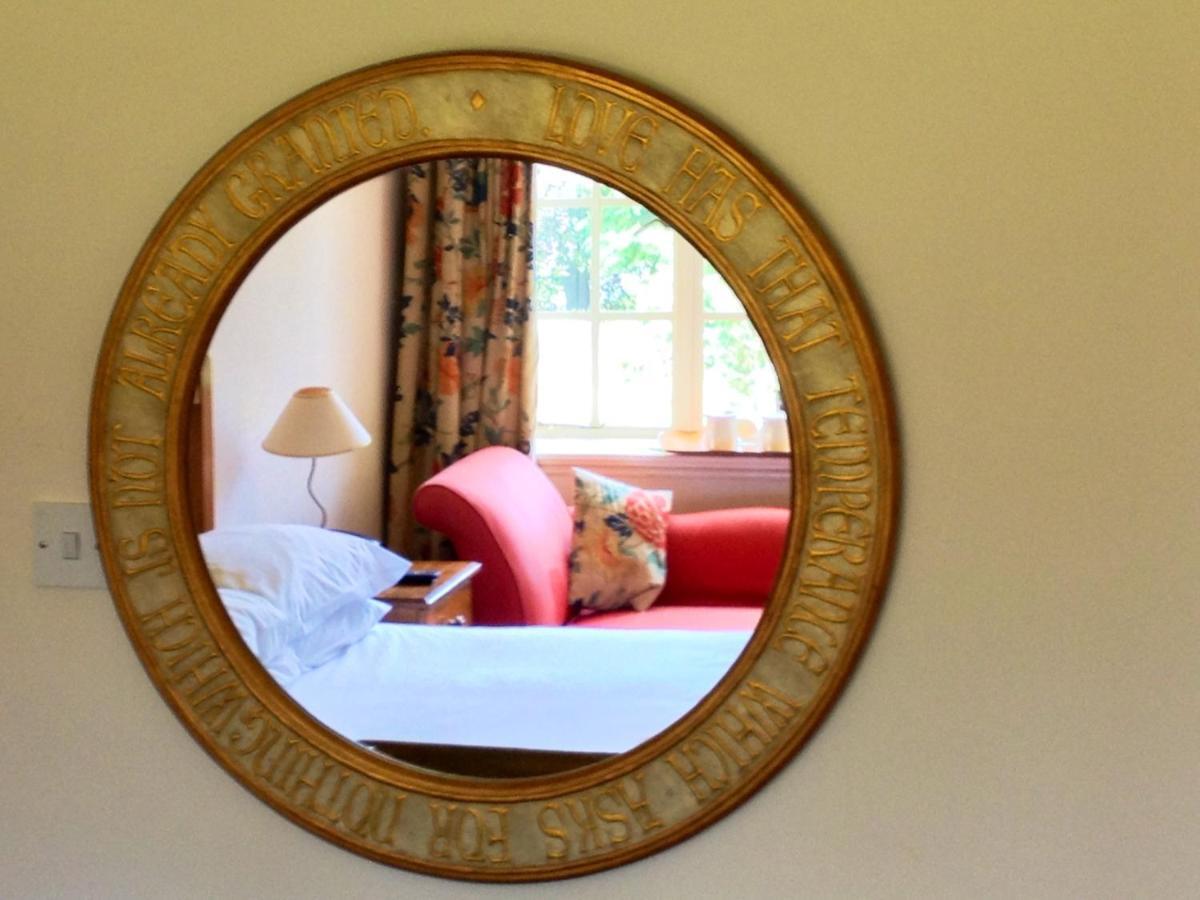 Trigony And Garden Hotel 4*